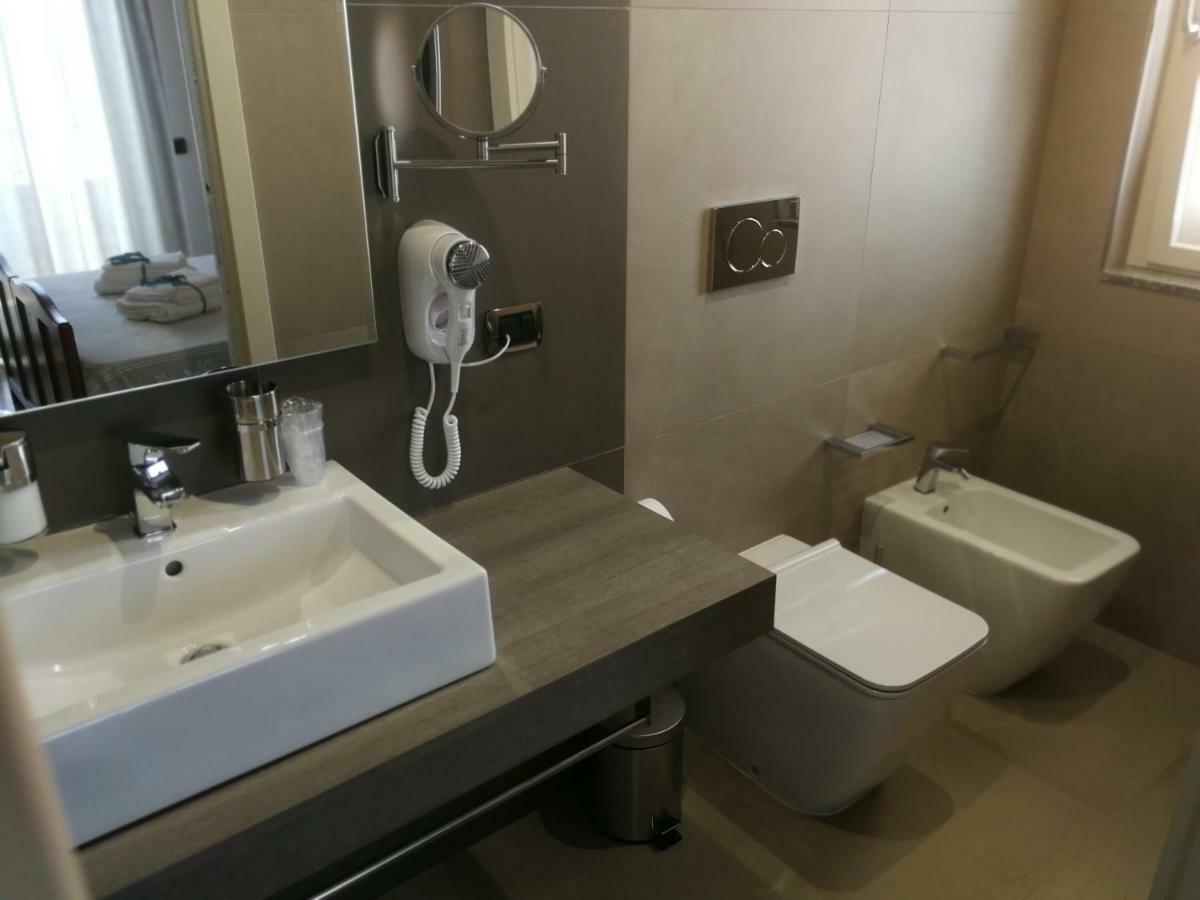Torrevarata - Guest Rooms Santa Teresa Di Riva Zewnętrze zdjęcie